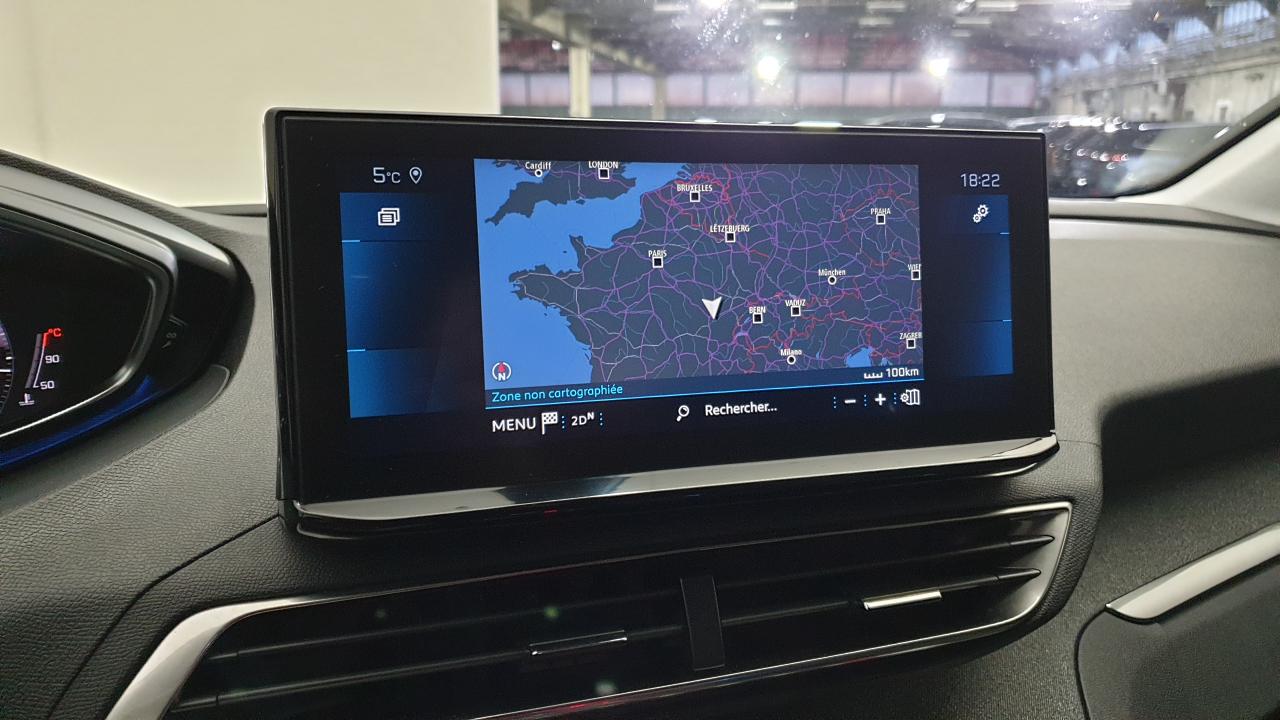 PEUGEOT 3008 NOUVEAU 1.2 PURETECH 130CV EAT8 ALLURE PACK + SIEGES CHAUFFANTS