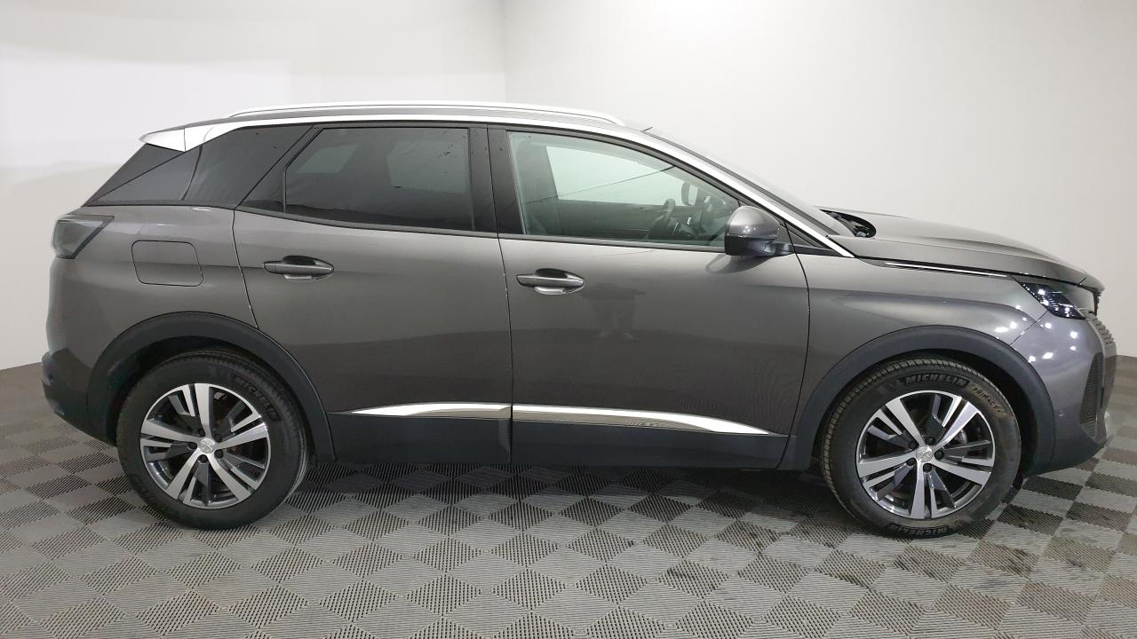 PEUGEOT 3008 NOUVEAU 1.2 PURETECH 130CV EAT8 ALLURE PACK + SIEGES CHAUFFANTS