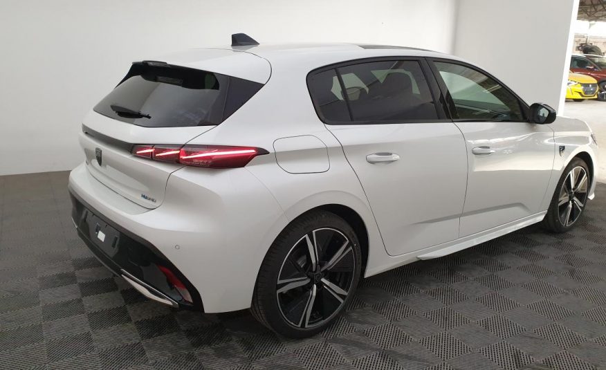 PEUGEOT 308 NOUVELLE 1.6 HYBRID 225CV EAT8 GT + TOIT PANO + CAMERA 360