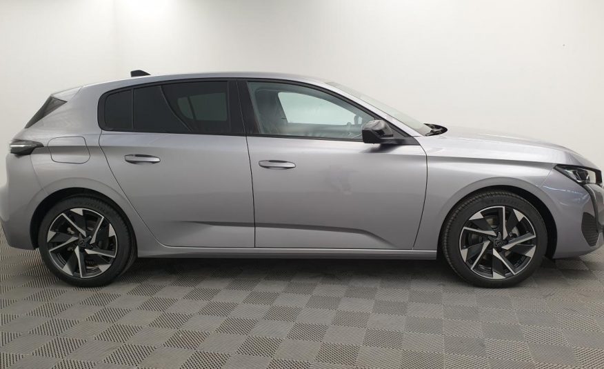 PEUGEOT 308 NOUVELLE 1.2 PURETECH 130CV EAT8 ALLURE PACK + SIEGES CHAUFFANTS + RECHARGE SMARTPHONE