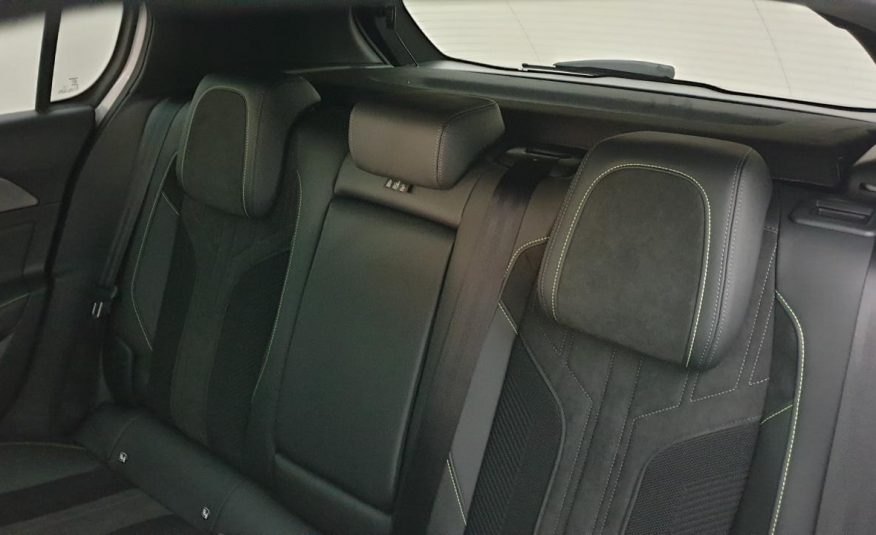 PEUGEOT 308 NOUVELLE 1.6 HYBRID 225CV EAT8 GT + TOIT PANO + CAMERA 360