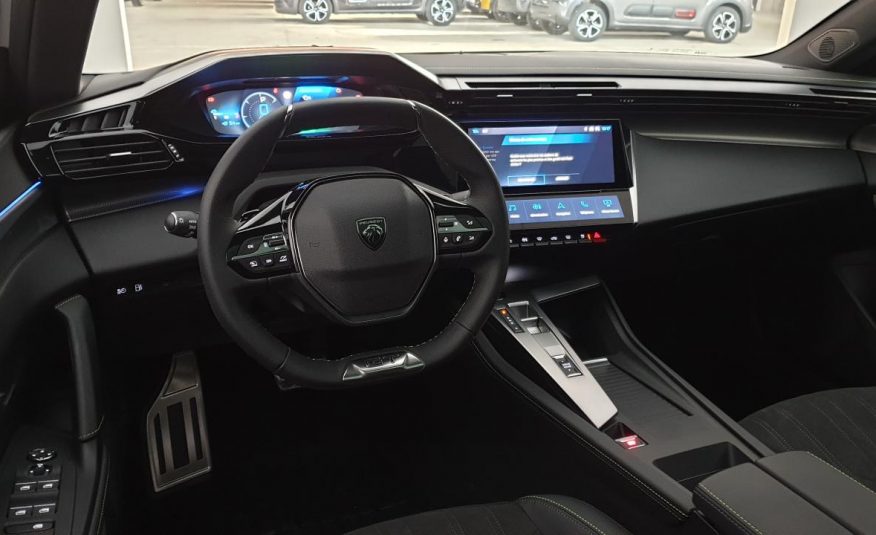 PEUGEOT 308 NOUVELLE 1.6 HYBRID 225CV EAT8 GT + TOIT PANO + CAMERA 360