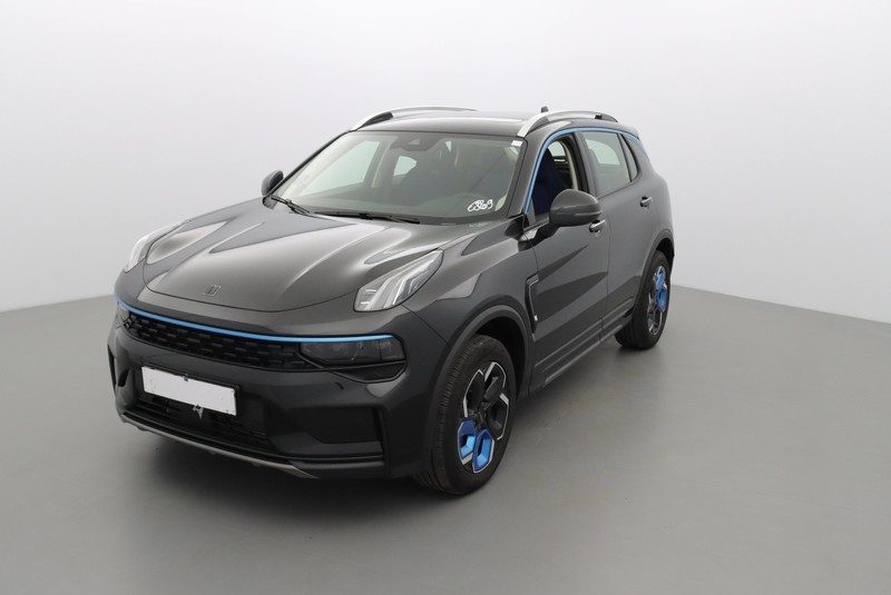 LYNK&CO 01