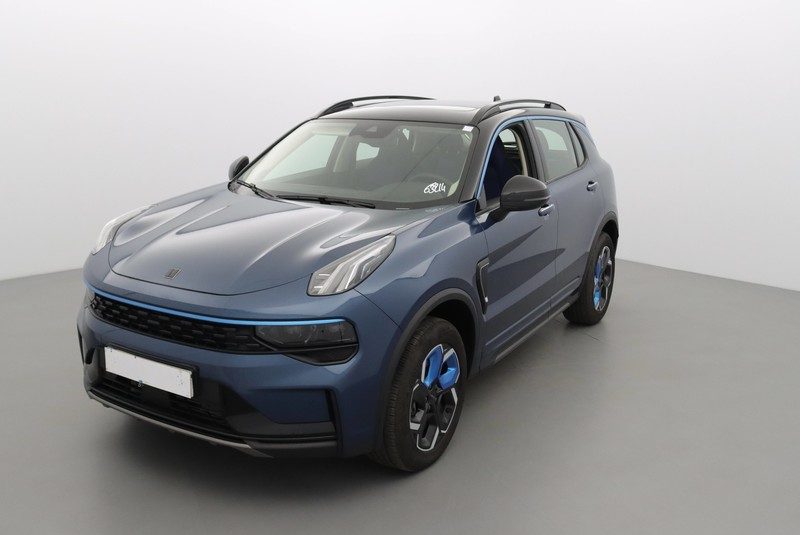 LYNK&CO 01