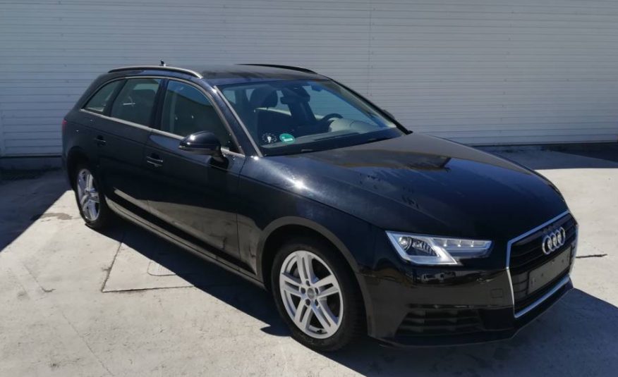 AUDI A4 AVANT