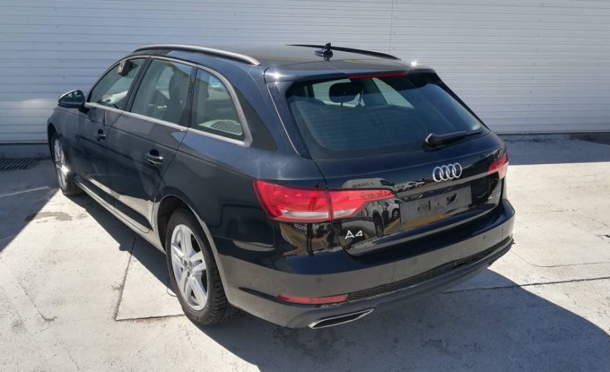 AUDI A4 AVANT