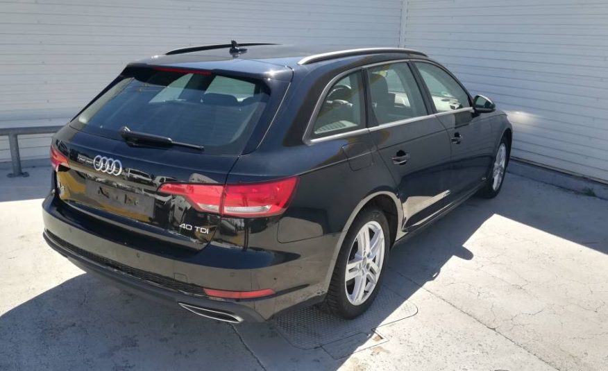 AUDI A4 AVANT